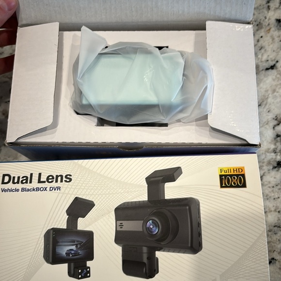 New in box, Dash Cam - Picture 4 of 4